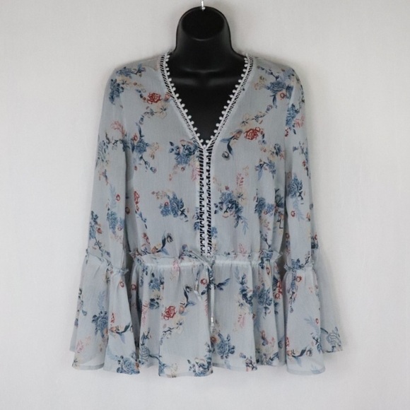 🦩 AMANDA GREEN Bohemian Trumpet Sleeve Floral Semi Sheer Blouse (🦩2 for $25) - Picture 12 of 14